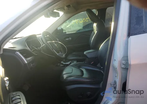 2015 Jeep Cherokee Trailhawk z USA, uszkodzony, nr VIN 1C4PJMBS7FW609741